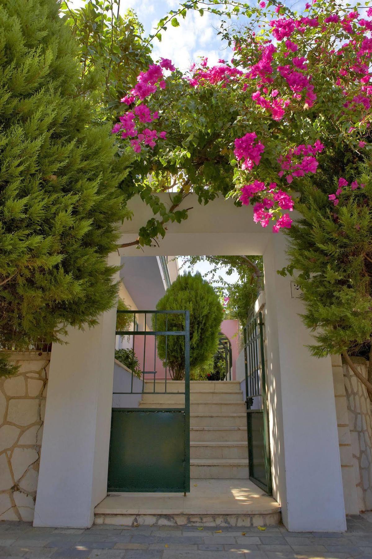 Mariette Rhodes Urban Suites (Adults Only) Rhodes City Eksteriør billede